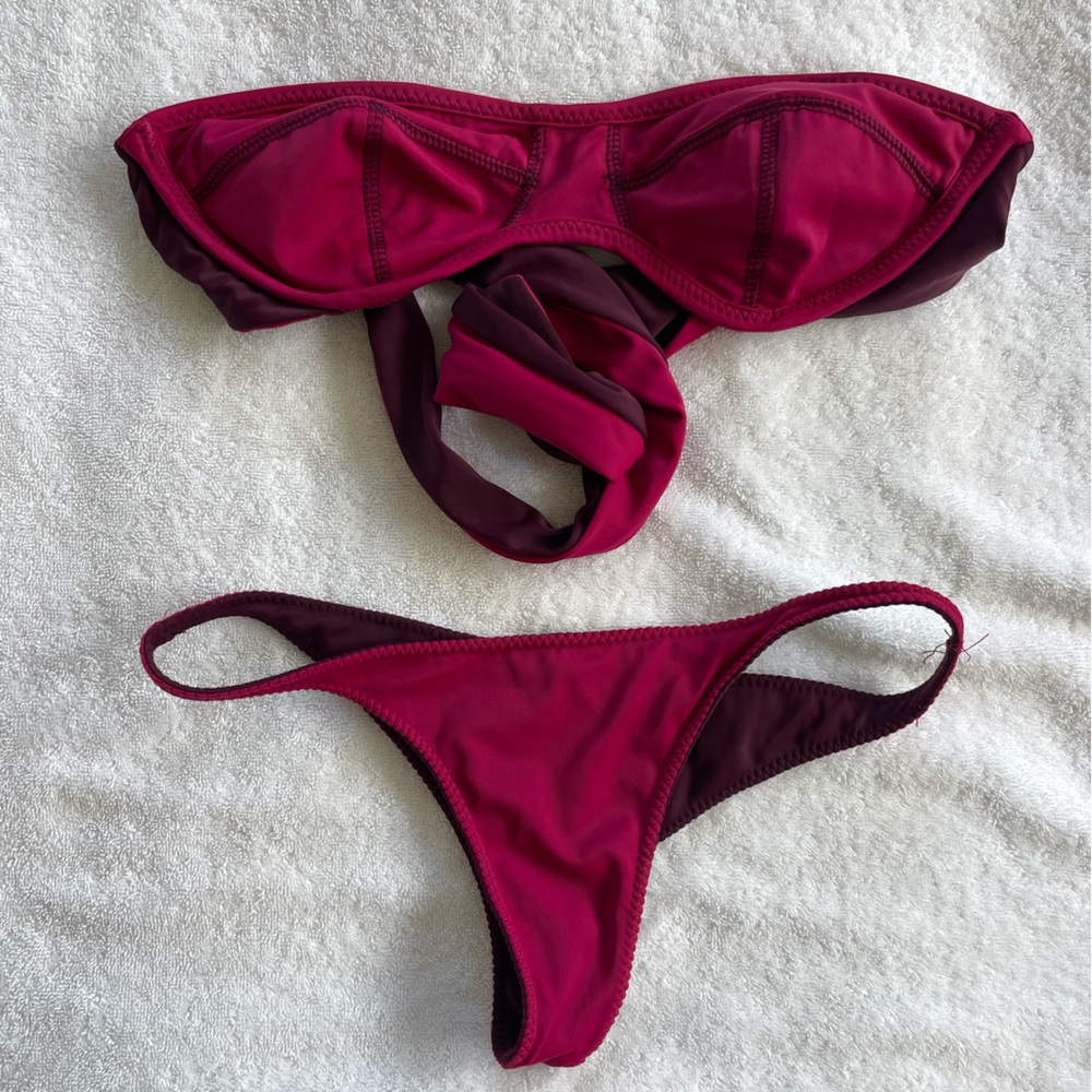 Never worn super cute bikini set
